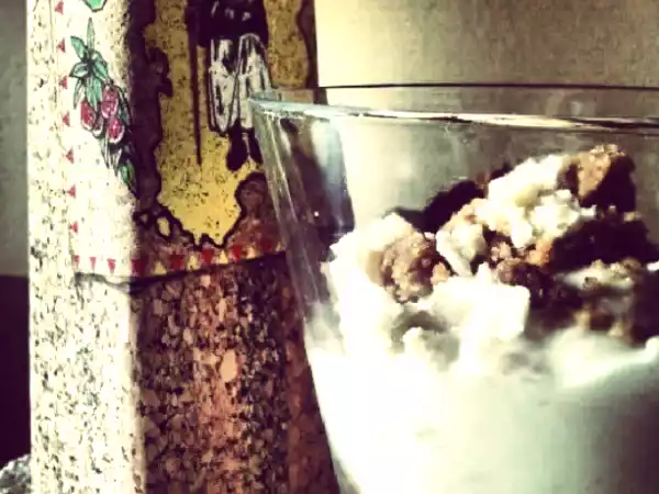 Ricetta Ricotta di pecora, cioccolato bianco e mirto di sardegna