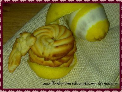 Ricetta I biscotti al limone di montersino
