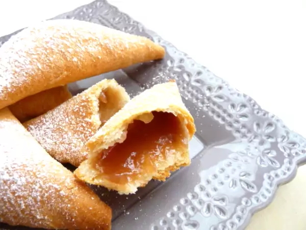 Ricetta Crestine di carnevale con la confettura di marroni