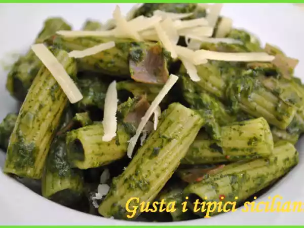 Ricetta Pasta con crema di spinaci e speck