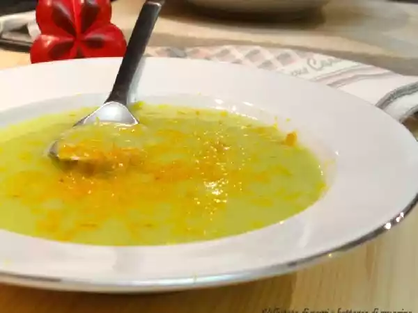 Ricetta Vellutata di porri e bottarga di muggine