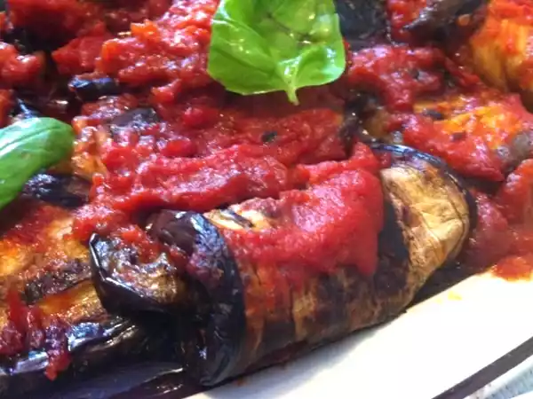 Ricetta Involtini di melanzane al forno
