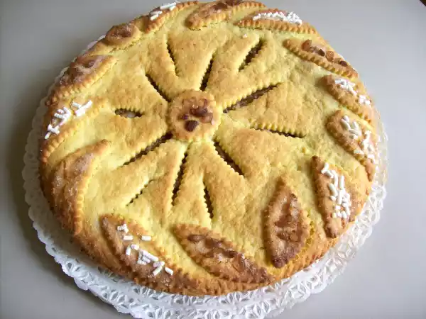 Ricetta Torta regina: la crostata ricca di frutta secca e profumi d’inverno