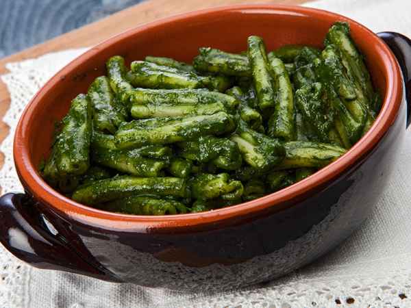 Ricetta Caserecce con pesto al cavolo nero