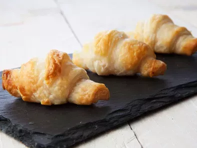Ricetta Mini croissant al salmone