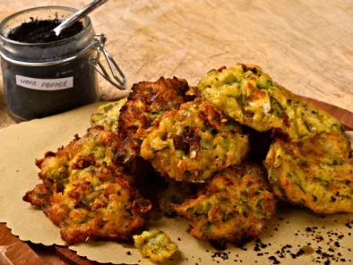 Ricetta Mücver, turkish – frittelle di zucchine