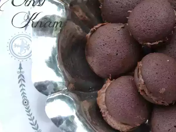 Ricetta Baci al cacao di e. knam