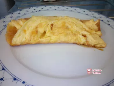 Ricetta Omelette con marmellata di albicocche e formaggio