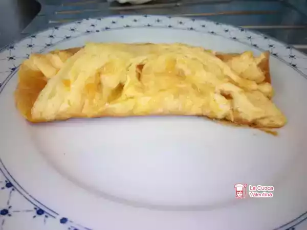 Ricetta Omelette con marmellata di albicocche e formaggio