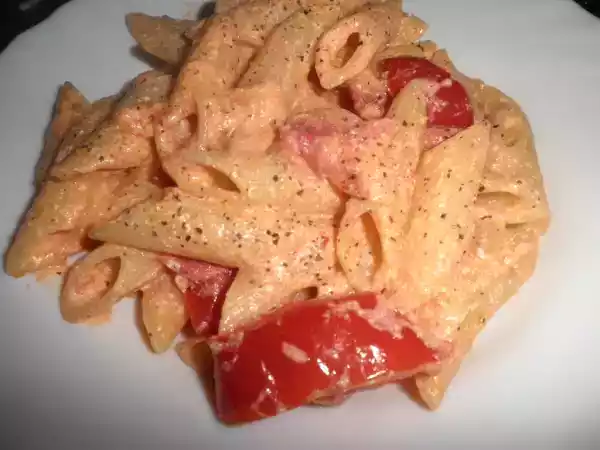Ricetta Pennette con pomodori datterini e ricotta