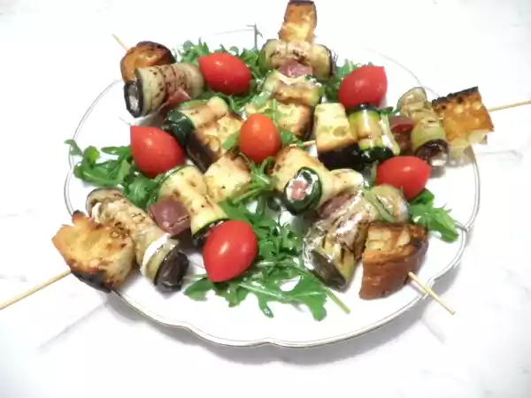 Ricetta Spiedini con il golfetta arrotolato con zucchine e melanzane grigliate