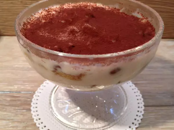 Ricetta Coppette di quasi tiramisù senza uova