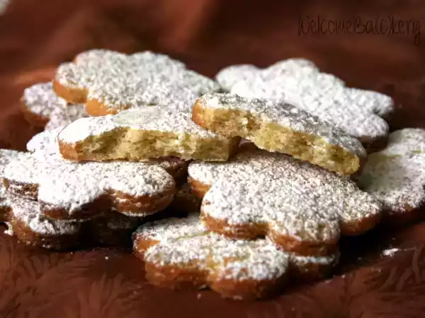 Ricetta Biscotti alle mandorle e vaniglia