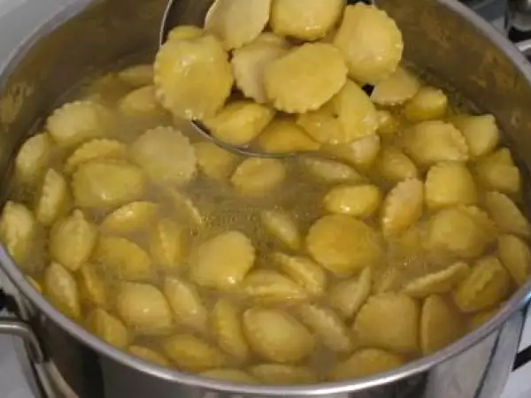 Ricetta Anolini alla piacentina
