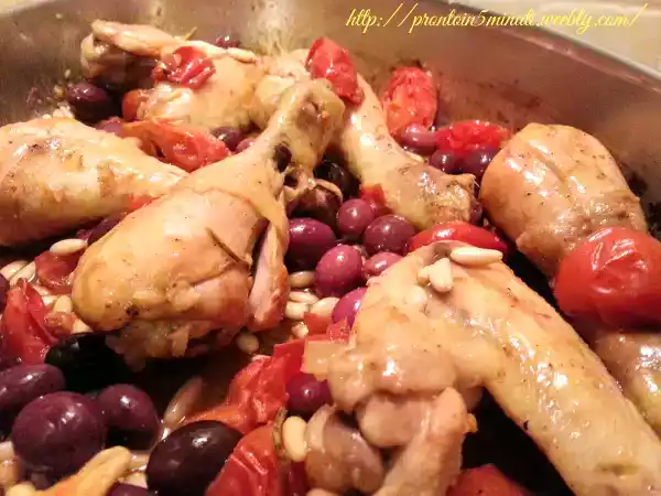 Ricetta Pollo pinoli e olive