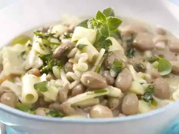 Ricetta Pasta e fagioli al pesto di erbe