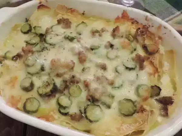 Ricetta Lasagne con zucchine salsiccia e stracciatella di bufala