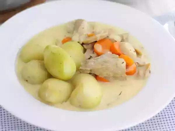 Ricetta Blanquette di vitello, la ricetta francese facile e gustosa!