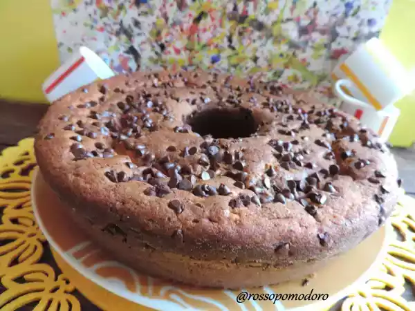 Ricetta Ciambella ricotta caffè e gocce di cioccolato