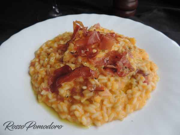 Ricetta Risotto all zucca con speck e scamorza