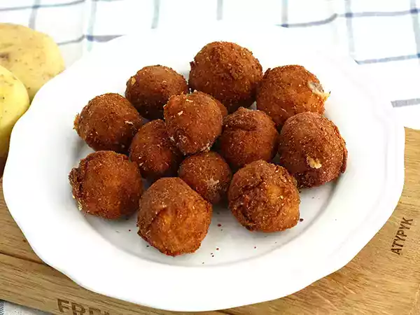 Ricetta Crocchette di patate filanti