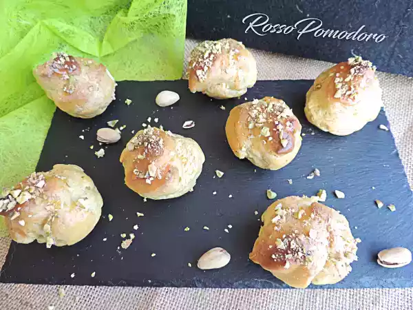 Ricetta Bignè al pistacchio