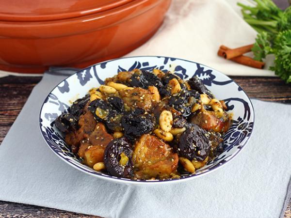 Tajine di agnello con prugne