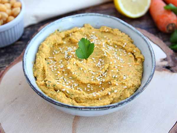 Hummus di carote