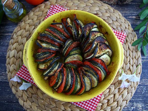 Agnello E Verdure Al Cartoccio Arni Kleftiko Ricetta Petitchef