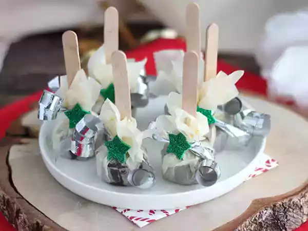 Ricetta Cioccolata calda su stecco: cioccolato fondente + caramello