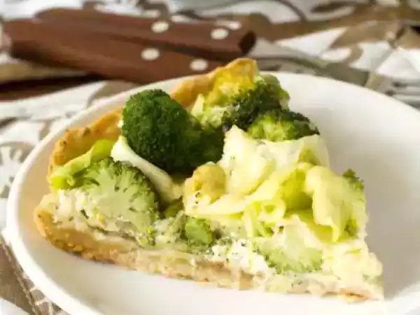 Ricetta Torta salata ai broccoli veloce: la ricetta perfetta per cena o antipasto