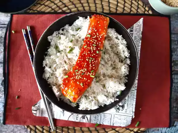 Ricetta Salmone alla coreana con salsa gochujang, pronto in 10 minuti!
