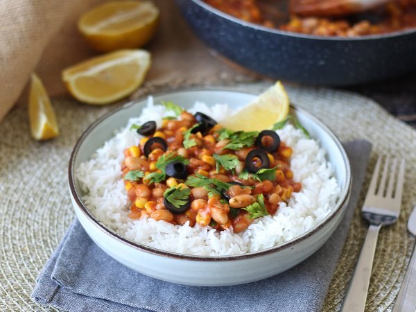 Ricetta Riso con ragù vegetariano, un piatto nutriente e gustoso pronto in pochissimo tempo!