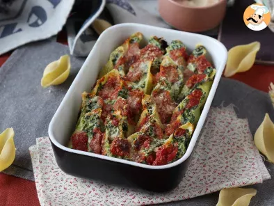 Conchiglioni ripieni ricotta e spinaci: un irresistibile piatto al forno vegetariano