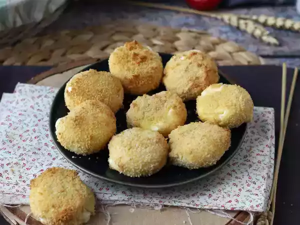 Ricetta Babybel impanati e fritti in friggitrice ad aria