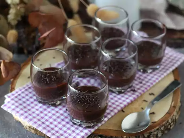 Ricetta Cremoso al cioccolato: l'irresistibile dolce al cucchiaio!