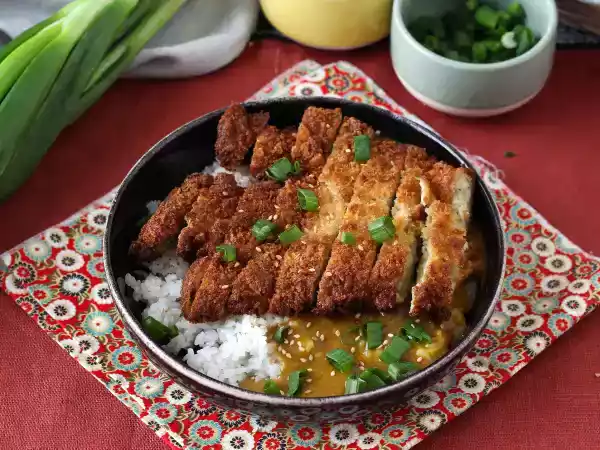 Ricetta Katsu curry vegetariano: melanzane impanate con panko giapponese