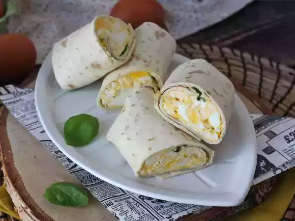 Ricetta Wrap super proteico con uova e feta