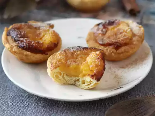 Ricetta Pasteis de nata perfetti in friggitrice ad aria: croccanti fuori, cremosi dentro