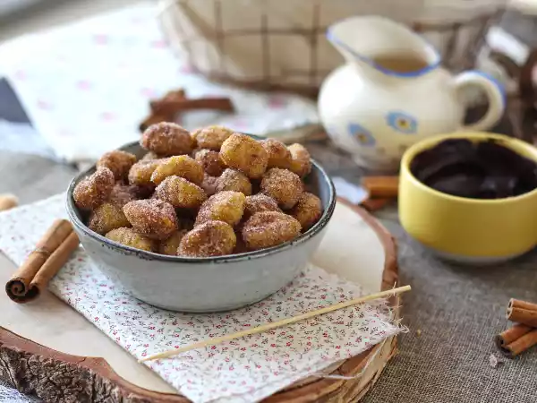 Ricetta Gnocchi dolci in friggitrice ad aria: un'idea originale per uno snack sorprendente!