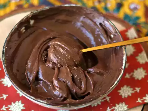 Ricetta Mousse al cioccolato proteica: il dessert fit che conquista al primo cucchiaio!