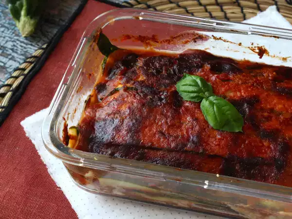 Ricetta Parmigiana di zucchine in friggitrice ad aria: veloce, leggera e croccante