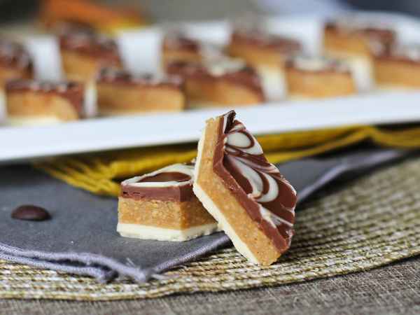 Ricetta Rkhama: il dolce marocchino con arachidi e cioccolato che si prepara senza forno