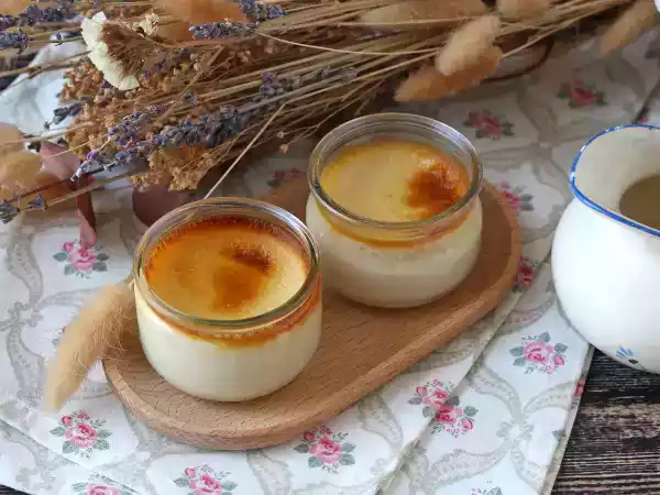 Ricetta Crème aux œufs: il dolce al cucchiaio francese facile, veloce e raffinato