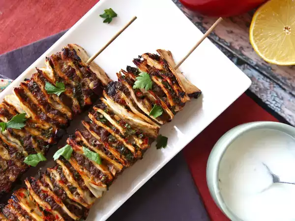Ricetta Lavash kebab con piadine, il famoso kebab al forno facile da preparare!