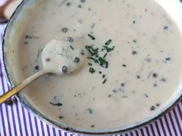 Ricetta Salsa al pepe fatta in casa: ricetta facile, cremosa e perfetta per la carne