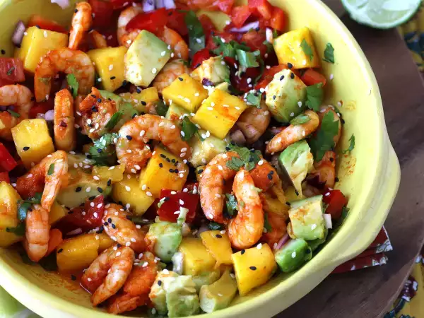 Ricetta Insalata di gamberetti e mango: fresca, esotica e perfetta per l’estate