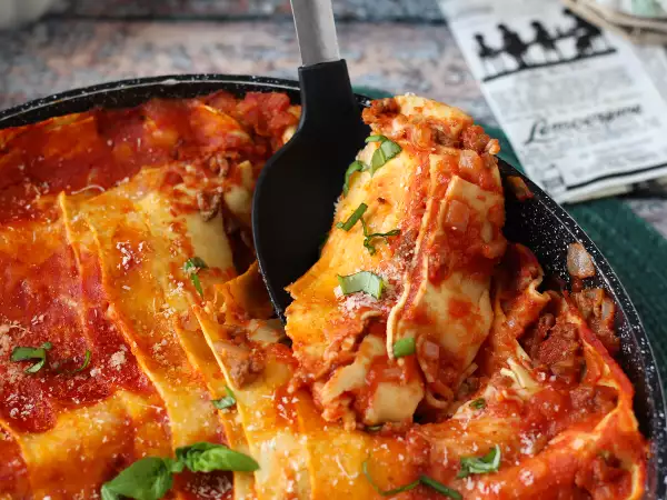 Ricetta Lasagne in padella: facili, filanti e senza forno