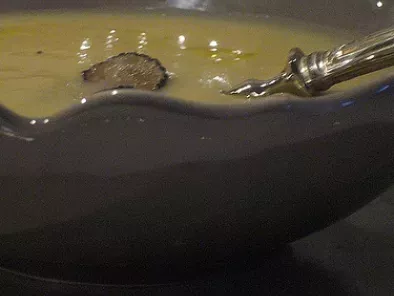 Ricetta Zuppa di porri, patate e tartufo