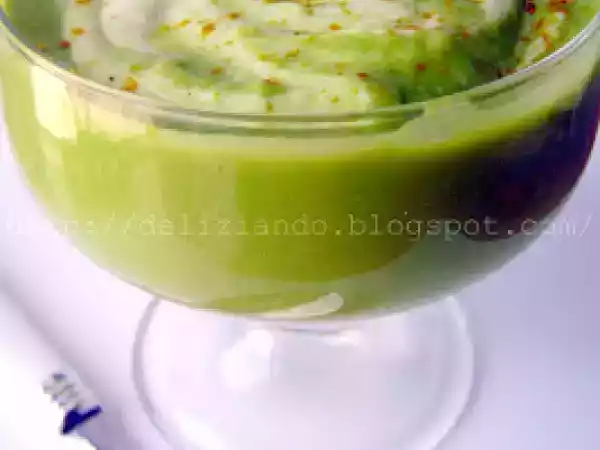 Ricetta Crema di piselli allo yogurt greco e curry